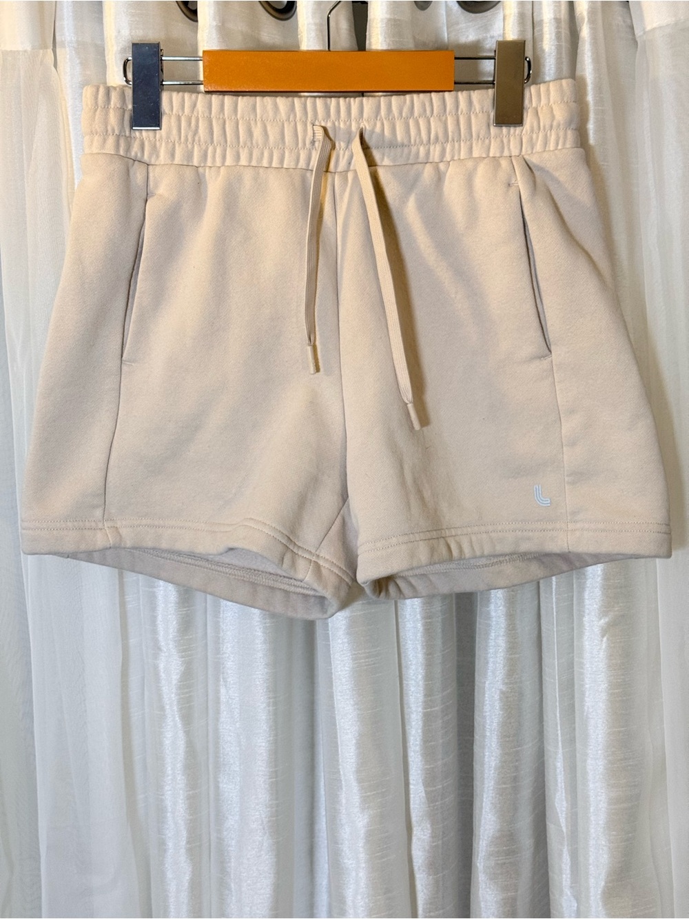 Lole Women's Drawstring Athletic Shorts — Light Cream